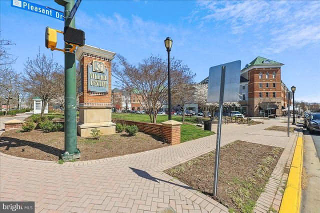 311 WATKINS CIR, Rockville, MD 20850