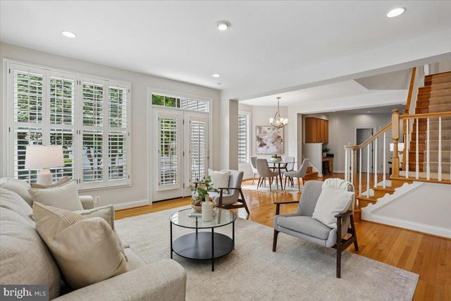 311 WATKINS CIR, Rockville, MD 20850