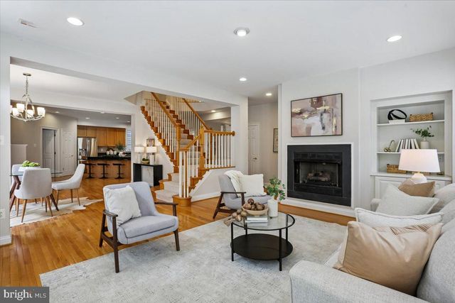 311 WATKINS CIR, Rockville, MD 20850