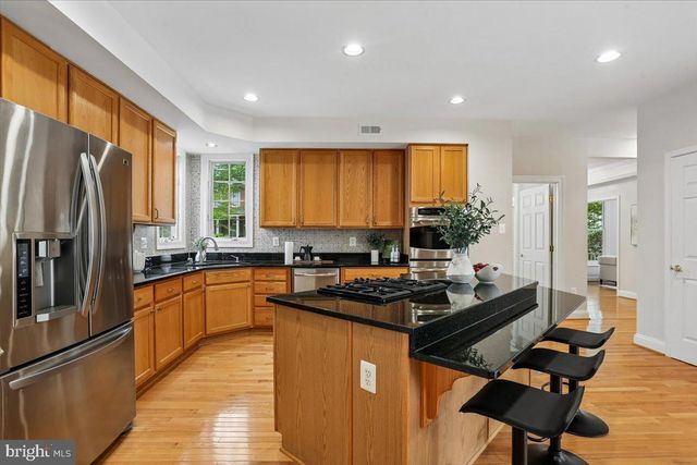 311 WATKINS CIR, Rockville, MD 20850
