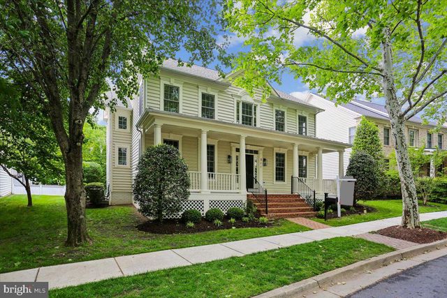 311 WATKINS CIR, Rockville, MD 20850