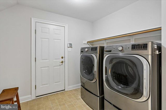 311 WATKINS CIR, Rockville, MD 20850