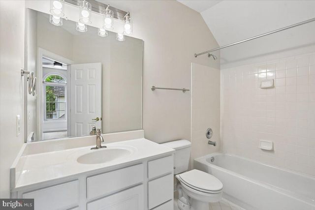 311 WATKINS CIR, Rockville, MD 20850