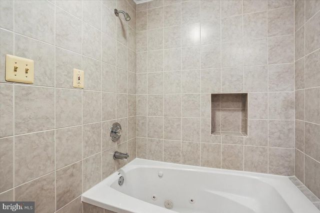 311 WATKINS CIR, Rockville, MD 20850