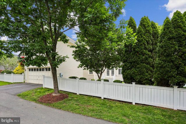 311 WATKINS CIR, Rockville, MD 20850