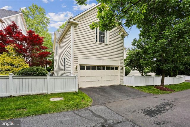 311 WATKINS CIR, Rockville, MD 20850