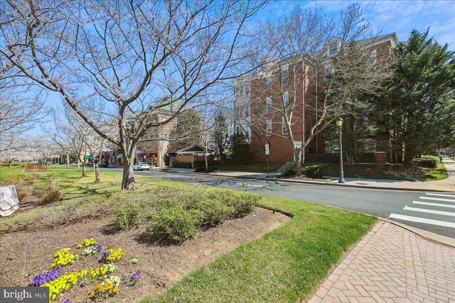 311 WATKINS CIR, Rockville, MD 20850