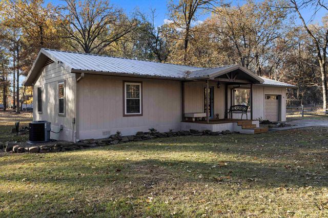 38 Twisted Trail, Mount Vernon, TX 75457