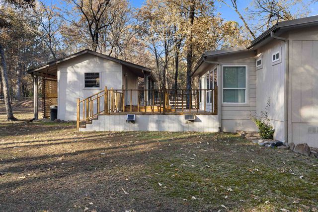 38 Twisted Trail, Mount Vernon, TX 75457