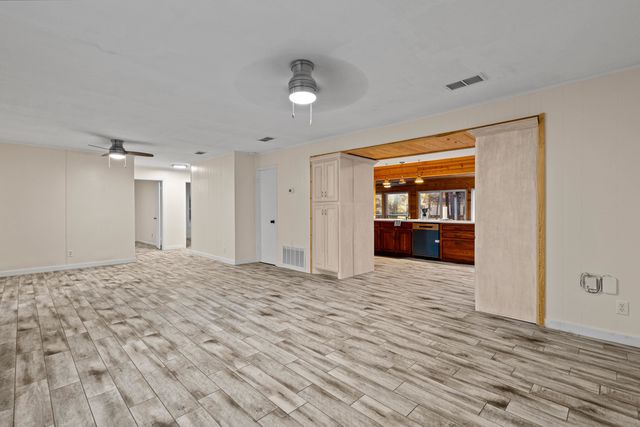 38 Twisted Trail, Mount Vernon, TX 75457