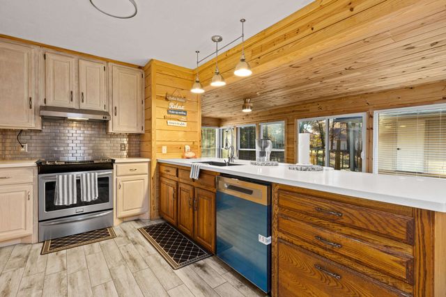 38 Twisted Trail, Mount Vernon, TX 75457