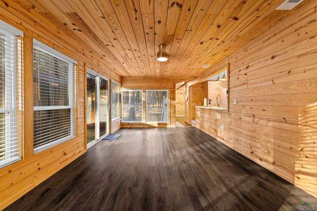 38 Twisted Trail, Mount Vernon, TX 75457