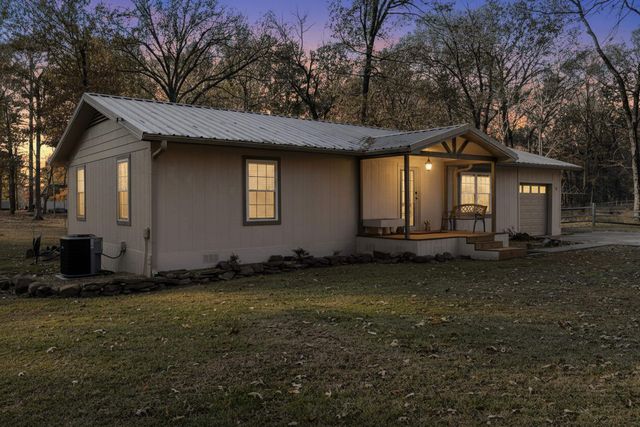 38 Twisted Trail, Mount Vernon, TX 75457