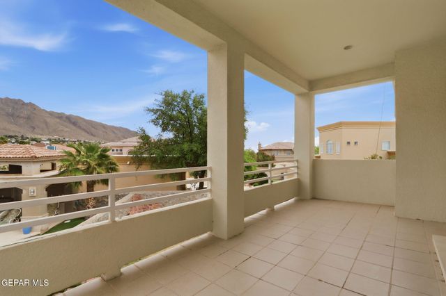 5806 DIAMOND POINT Circle, El Paso, TX 79912