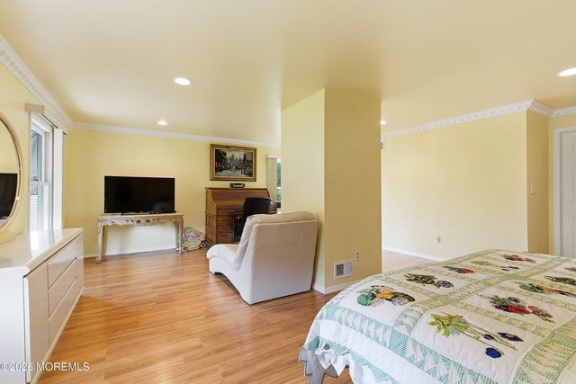 203 Doe Road, Toms River, NJ 08753