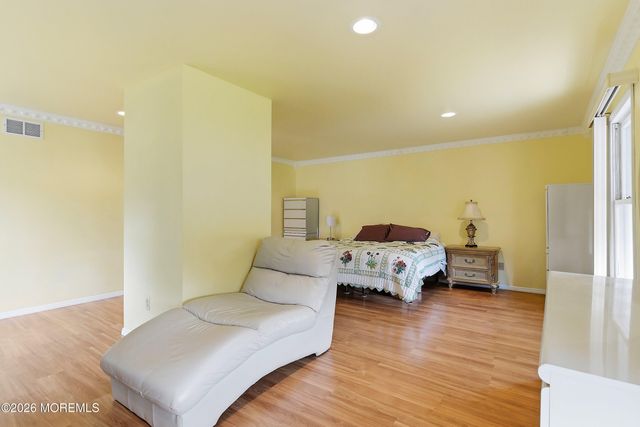 203 Doe Road, Toms River, NJ 08753