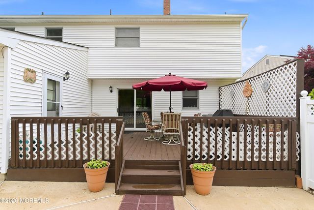 203 Doe Road, Toms River, NJ 08753