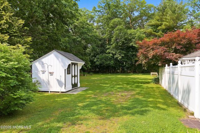 203 Doe Road, Toms River, NJ 08753