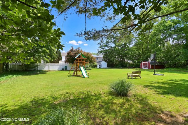 203 Doe Road, Toms River, NJ 08753