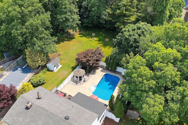 203 Doe Road, Toms River, NJ 08753