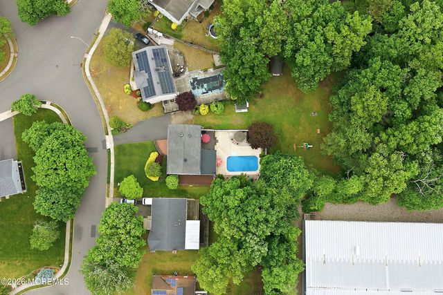 203 Doe Road, Toms River, NJ 08753