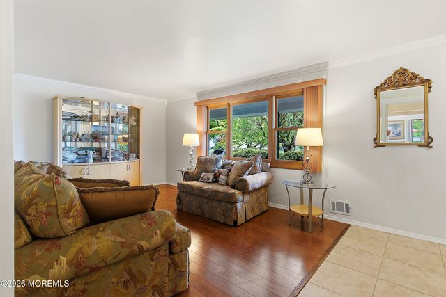 203 Doe Road, Toms River, NJ 08753