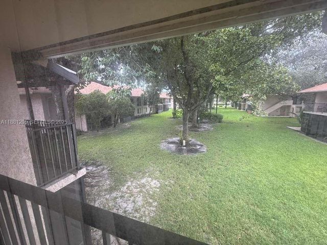 5915 Washington Street 116, Hollywood, FL 33023