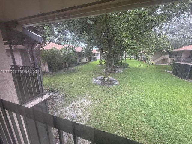 5915 Washington Street 116, Hollywood, FL 33023