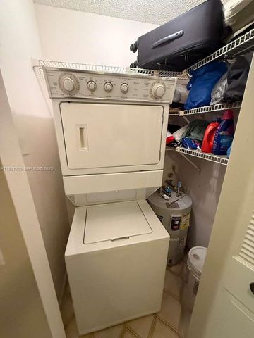 5915 Washington Street 116, Hollywood, FL 33023