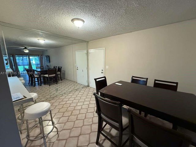 5915 Washington Street 116, Hollywood, FL 33023