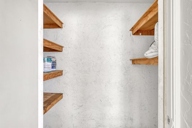 6257 Chasewood Drive B, Jupiter, FL 33458