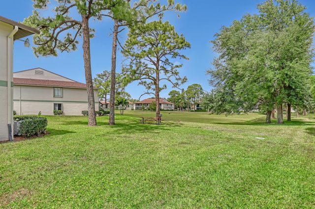6257 Chasewood Drive B, Jupiter, FL 33458