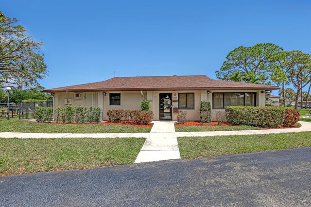 6257 Chasewood Drive B, Jupiter, FL 33458