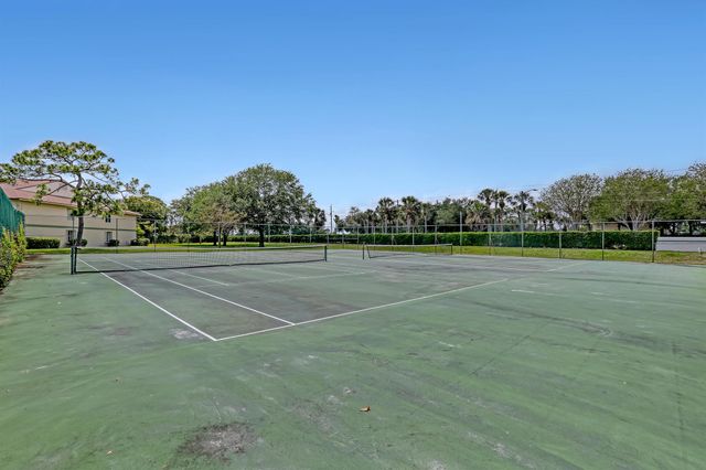 6257 Chasewood Drive B, Jupiter, FL 33458