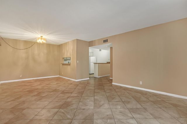 6257 Chasewood Drive B, Jupiter, FL 33458