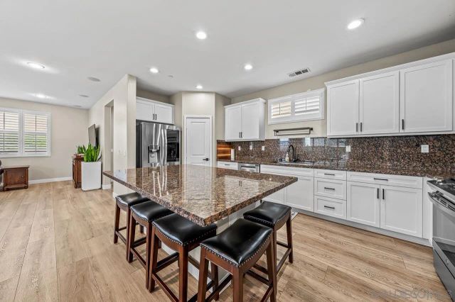 2207 Antonio Dr, Chula Vista, CA 91915