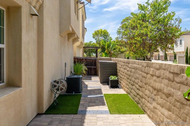 2207 Antonio Dr, Chula Vista, CA 91915