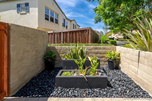 2207 Antonio Dr, Chula Vista, CA 91915