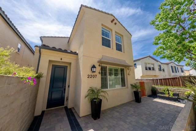 2207 Antonio Dr, Chula Vista, CA 91915