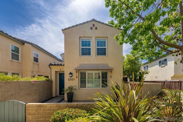 2207 Antonio Dr, Chula Vista, CA 91915