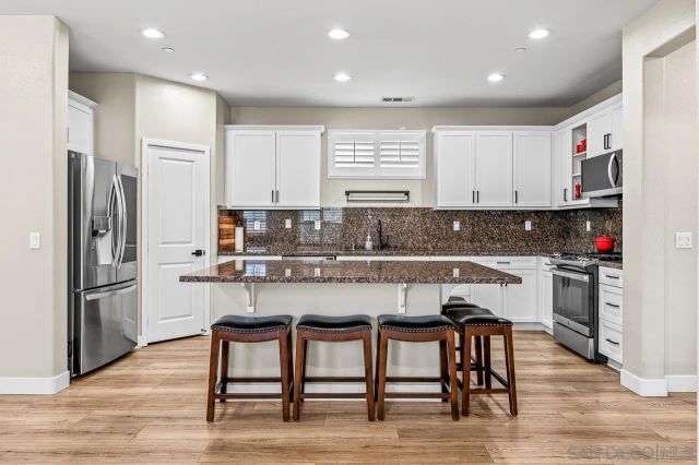 2207 Antonio Dr, Chula Vista, CA 91915