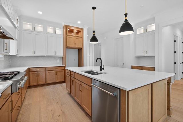 5623 Meadowstone Walk, Kennesaw, GA 30152