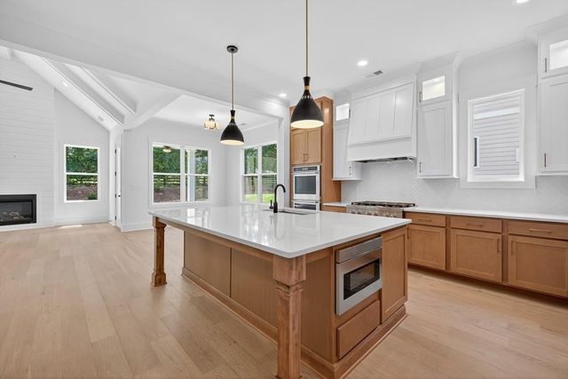 5623 Meadowstone Walk, Kennesaw, GA 30152