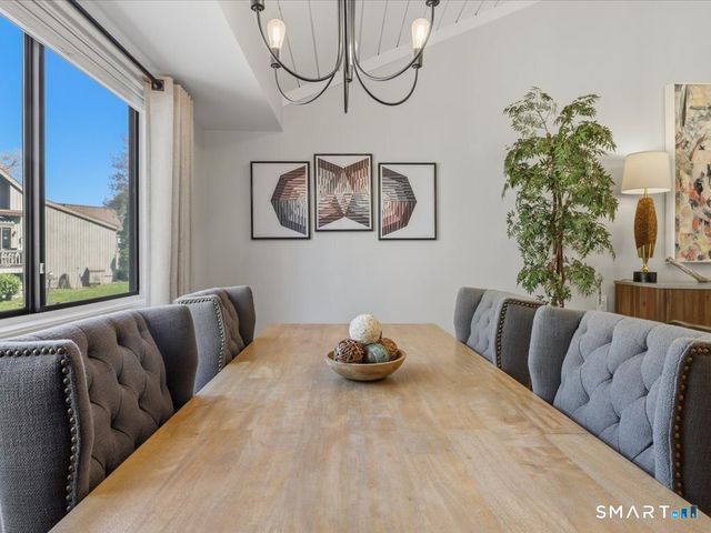 209 Acorn Lane A, Stratford, CT 06614