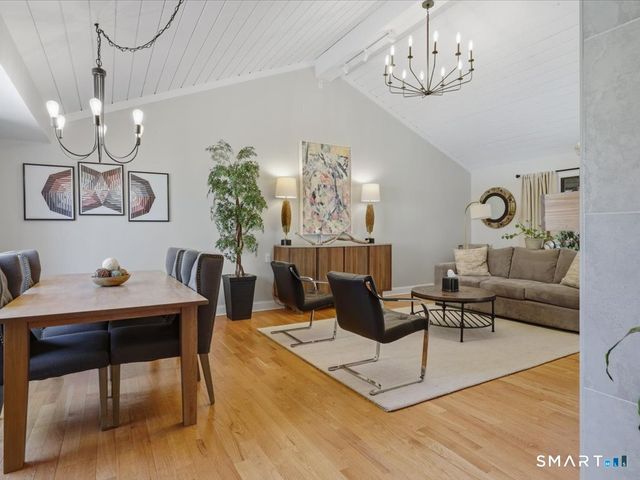 209 Acorn Lane A, Stratford, CT 06614