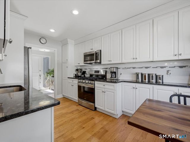 209 Acorn Lane A, Stratford, CT 06614