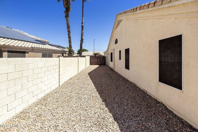 12435 W Monte Vista Road, Avondale, AZ 85392