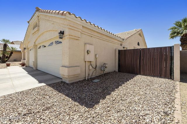 12435 W Monte Vista Road, Avondale, AZ 85392