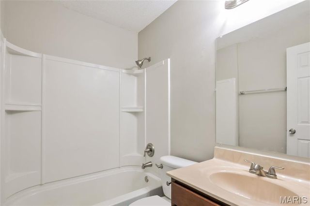 77 Augustine Road, Eureka, MO 63025