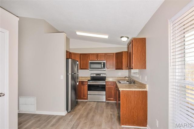 77 Augustine Road, Eureka, MO 63025